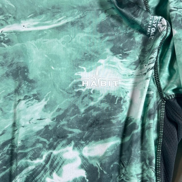 HABIT Mossy Oak Fishing Solar-Factor Performance Factor Lightweight LS Hoodie - Picture 3 of 11